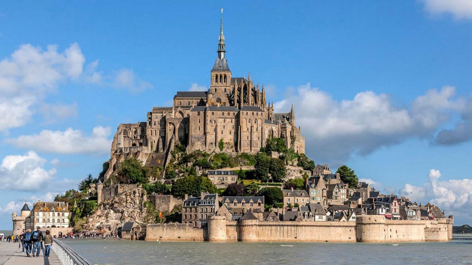 Arrivée en navette au Mont St Michel   © probaie-mont-st-michel- Vincent M.