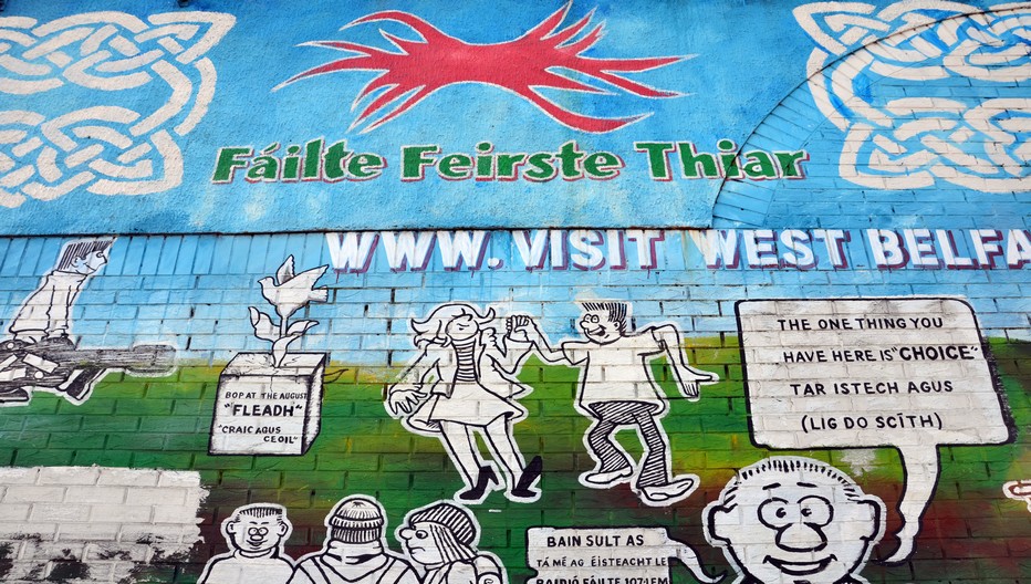 En dehors des traditionnels "Murals" qui ont marqué l'identité des différentes communuautés durant les affrontements, vous pourrez également voir de nouvelles fresques plus gaies qui rendent hommage à des personnalités issues des milieux culturels et sportifs de la ville. © David Raynal En dehors des traditionnels "Murals" qui ont marqué l'identité des différentes communuautés durant les affrontements, vous pourrez également voir de nouvelles fresques plus gaies qui rendent hommage à des personnalités issues des milieux culturels et sportifs de la ville. © David Raynal