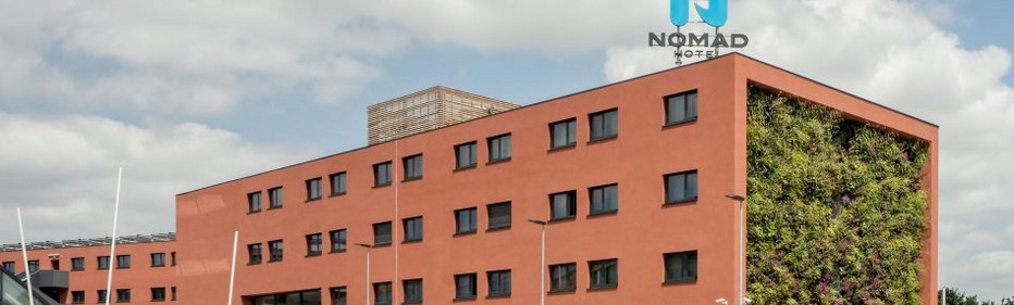 Le NOMAD Hotel Paris Roissy CDG Aéroport est reconnu par l’ADEME comme bâtiment à énergie passive. C’est le 1er hôtel labellisé BEPAS en France. Il répond aux critères exigeants de la règlementation thermique qui impose une consommation en énergie maximale de 50kW/h/m2 par an. © Nomad-Hôtels Le NOMAD Hotel Paris Roissy CDG Aéroport est reconnu par l’ADEME comme bâtiment à énergie passive. C’est le 1er hôtel labellisé BEPAS en France. Il répond aux critères exigeants de la règlementation thermique qui impose une consommation en énergie maximale de 50kW/h/m2 par an. © Nomad-Hôtels