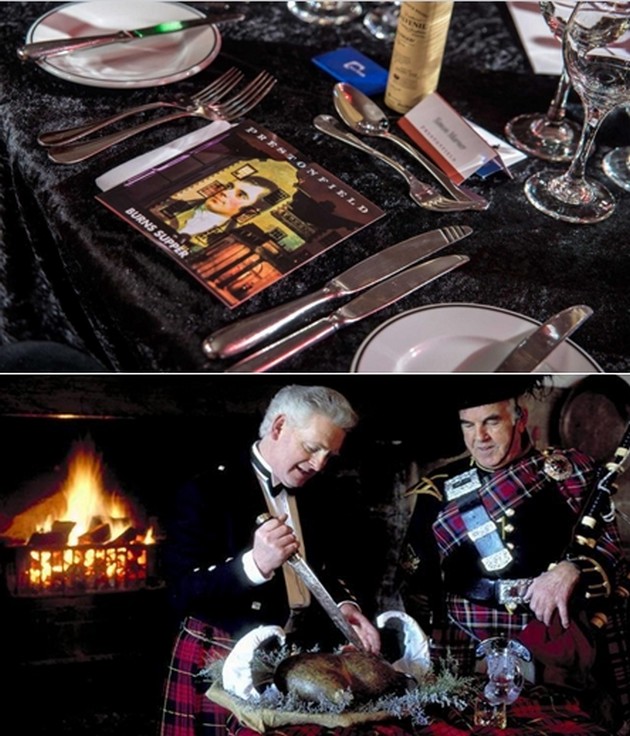 La soirée, qui se déroule au Burns Cottage à Alloway (Ayr), inclut un repas savoureux avec du haggis bien sûr, des représentations des œuvres de Burns et un discours en l'honneur du grand barde. © www.visitscotland.com/fr