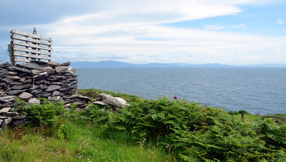 Dingle est aussi un merveilleux point de départ pour parcourir les petites routes de la péninsule et découvrir ses nombreux vestiges historiques et archéologiques.© David Raynal