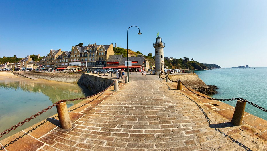 Cancale a reçu son titre de ville à l'époque de François 1er qui raffolait de ses huitres...Crédit photo D.R.