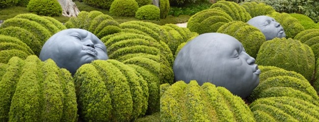 Au jardin des émotions au milieu des buis les figures humaines de l’artiste espagnol Samuel Calcedo. © Jardin d'Etretat Au jardin des émotions au milieu des buis les figures humaines de l’artiste espagnol Samuel Calcedo. © Jardin d'Etretat