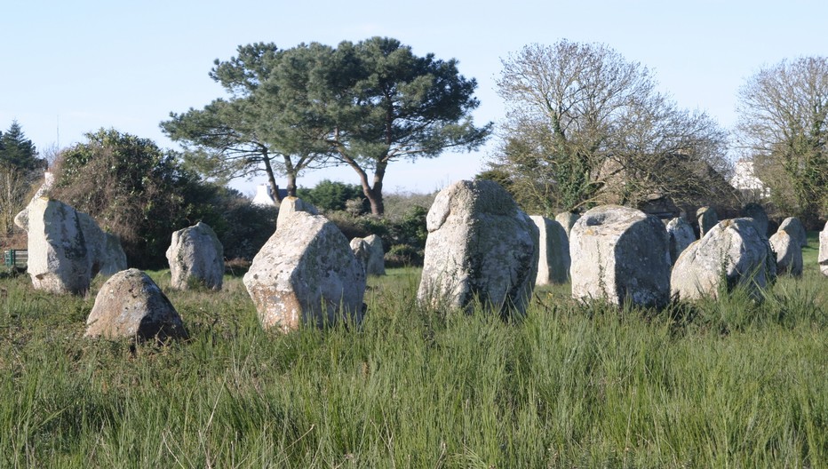 Carnac célèbre pour ses alignements de mégalithes. 4000 pierres levées vieilles de 7000 ans .©  Richard Bayon