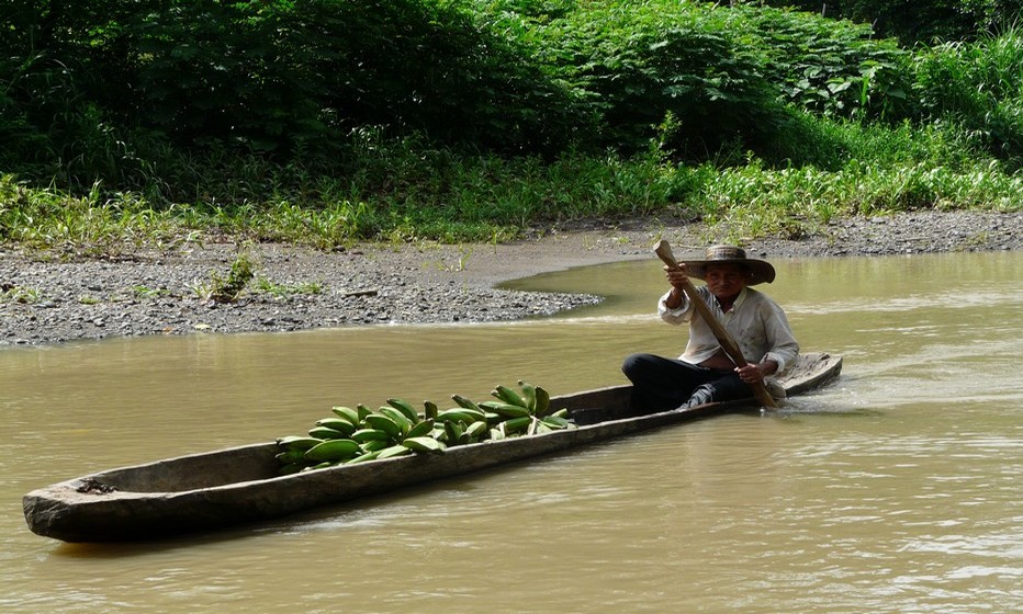 Rencontre sur le rio Chagres © C.Gary