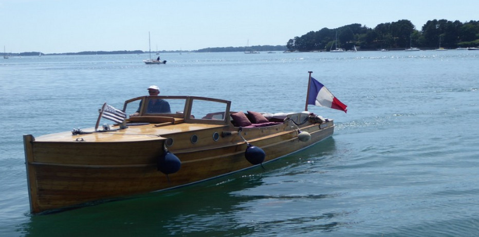 La joie de découvrir les secrets du golfe sur le Ran III, un bateau tout en bois de tradition suédoise.....© C.Gary La joie de découvrir les secrets du golfe sur le Ran III, un bateau tout en bois de tradition suédoise.....© C.Gary