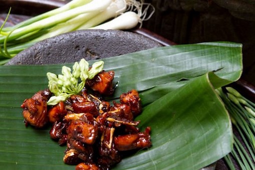 Le "rendang", une spécialité indonésienne incontournable qui a été élue Meilleur Plat au Monde en 2011 par 35000 lecteurs de CNN Travel.Crédit photo Ubud Food Festival. Le "rendang", une spécialité indonésienne incontournable qui a été élue Meilleur Plat au Monde en 2011 par 35000 lecteurs de CNN Travel.Crédit photo Ubud Food Festival.