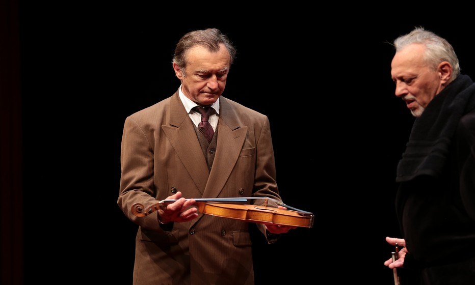 Fausse Note avec Michel Malavoy et Tom Novembre, en ce moment au Théâtre Michel à Paris (Copyright DR) Fausse Note avec Michel Malavoy et Tom Novembre, en ce moment au Théâtre Michel à Paris (Copyright DR)