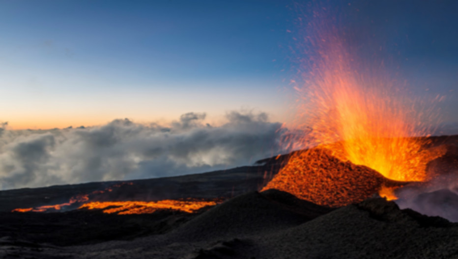 Le volcan le Piton de la Fournaise en pleine éruption depuis vendredi 27 avril 2018 - Copyright IledelaRéunion.fr