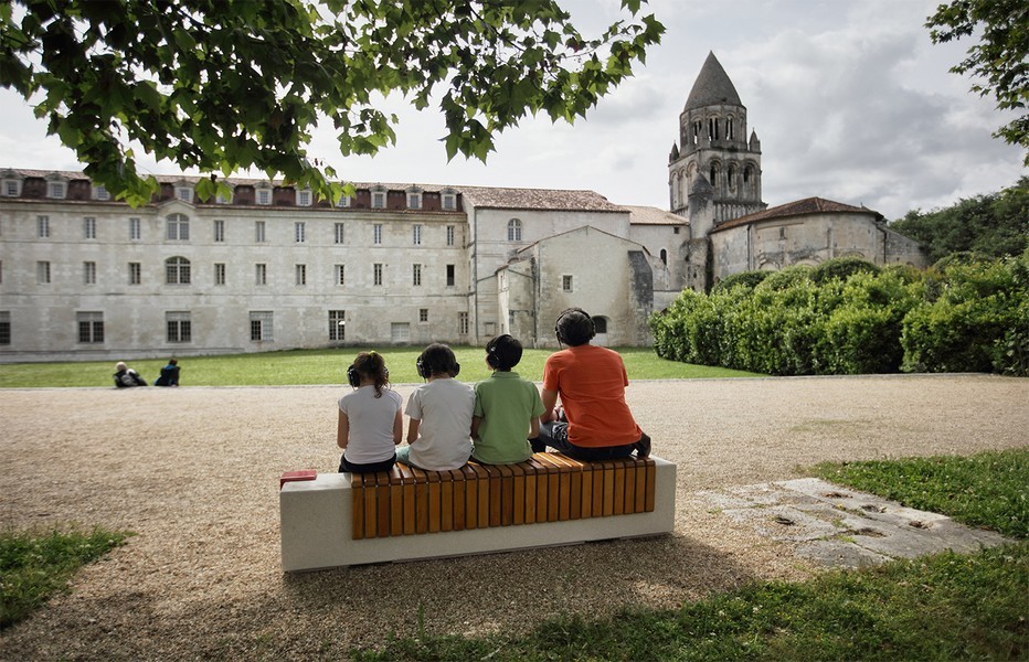 “Voyage sonore“ à travers l'abbaye  © Sébastien Laval