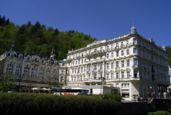 le Grand hôtel Pupp, palace mythique . © Wikipedia-Commons le Grand hôtel Pupp, palace mythique . © Wikipedia-Commons