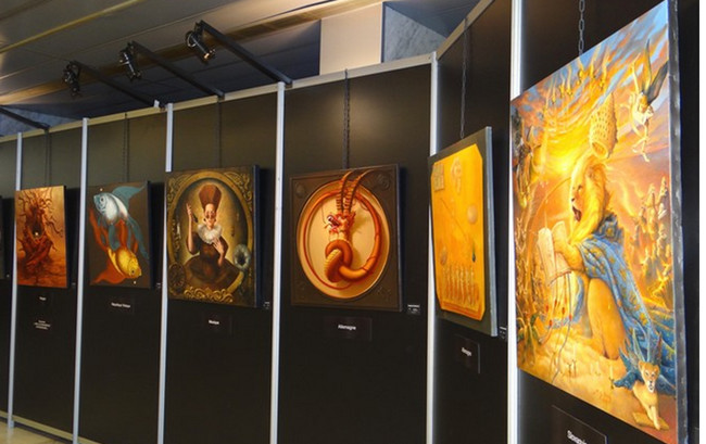 Le courant artistique « Libellule, Renaissance Contemporaine » a vitrine sur ce salon international. ©Bertrand Munier Le courant artistique « Libellule, Renaissance Contemporaine » a vitrine sur ce salon international. ©Bertrand Munier