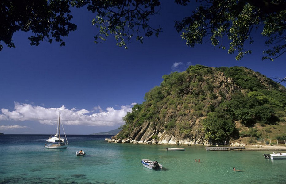 Pain de sucre (Terre-de-Haut, Les Saintes) Guadeloupe -  @_Giraud