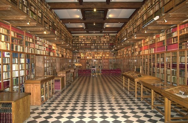 Biblioteca del Castell,  copyright Ajuntament de Peralada.