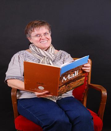 Mireille Veisberg, présidente de l'association Terres Jaunes France Mireille Veisberg, présidente de l'association Terres Jaunes France