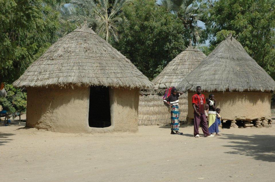 Le village de Médine-Felou (Mali) Crédit Photo Virginie Tremsal Le village de Médine-Felou (Mali) Crédit Photo Virginie Tremsal