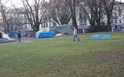 les tentes des Indignés Parc des Bastions