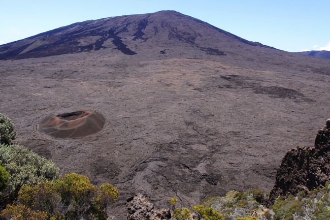 Le Piton de la Fournaise une nouvelle fois en ébullition !