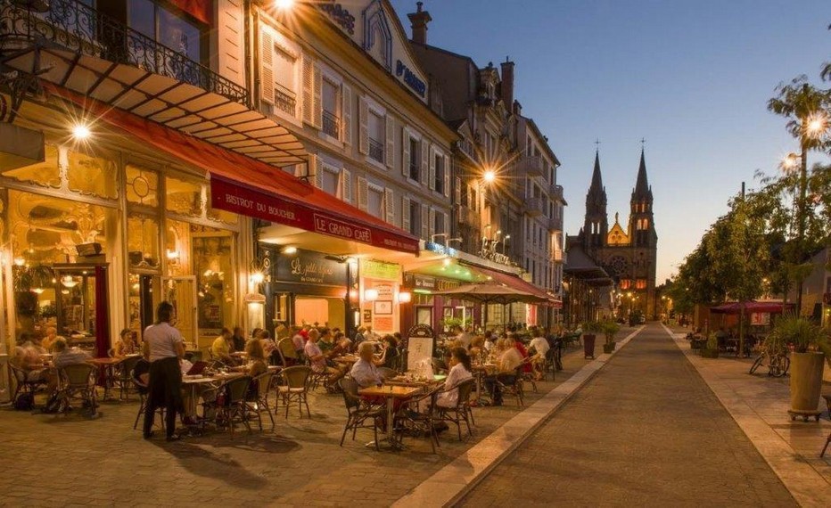 PlaceAllierMoulins @Luc Olivier- PlaceAllierMoulins @Luc Olivier-