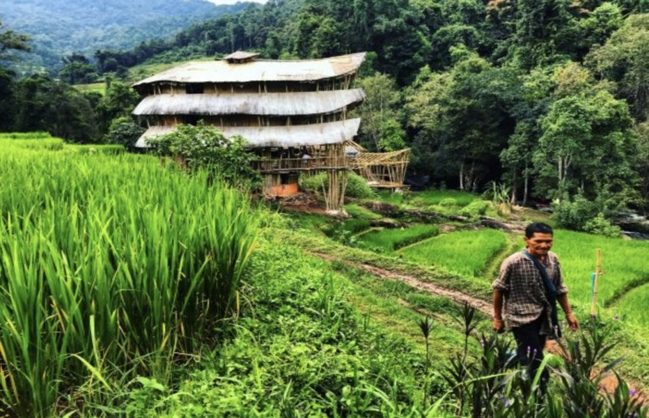 Création de l'Association Thaïlandaise d'Écotourisme et de Tourisme d'Aventure (TEATA) depuis 1997, dans le but de créer un réseau de voyagistes partageant les mêmes idées et d'établir des normes élevées en matière de nature, d'aventure et d'éco-tourisme; @tourismevert.com Création de l'Association Thaïlandaise d'Écotourisme et de Tourisme d'Aventure (TEATA) depuis 1997, dans le but de créer un réseau de voyagistes partageant les mêmes idées et d'établir des normes élevées en matière de nature, d'aventure et d'éco-tourisme; @tourismevert.com