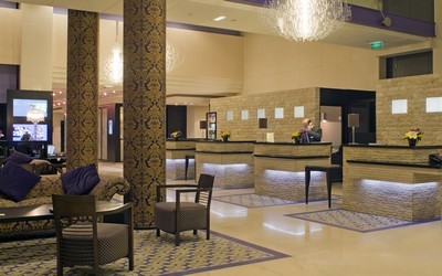 Lobby du Mövenpick_Hotel_Neuilly