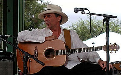 Le chanteur cajun Zachary Richard (crédit photo : Novopress Québec)