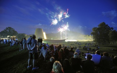 Nocturnes  à Vulcania (photo J.Chabanne)