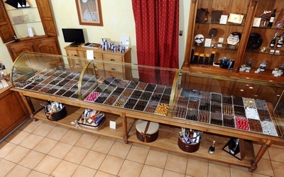 Plus de 100 variétés de chocolats Plus de 100 variétés de chocolats