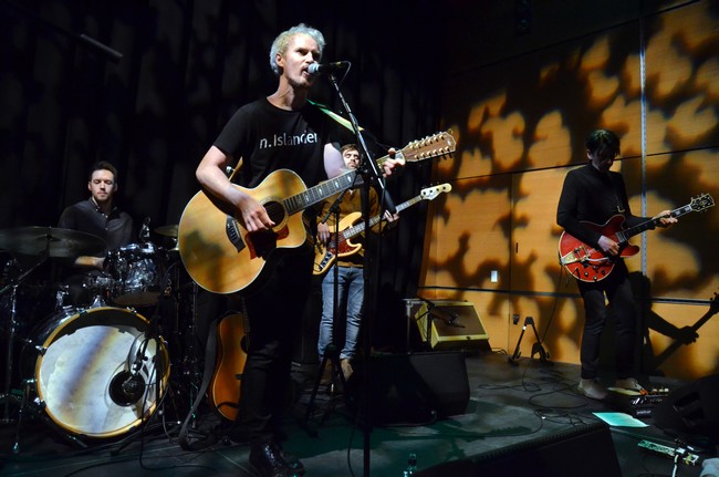 L'auteur compositeur et interprête Colin MacIntyre en concert au Celtic Connections 2019. Crédit photo David Raynal.