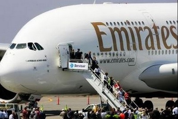 Covid-19 - Emirates propose des tests sanguins à ses passagers avant l'embarquement; @ www.emirates.com Covid-19 - Emirates propose des tests sanguins à ses passagers avant l'embarquement; @ www.emirates.com