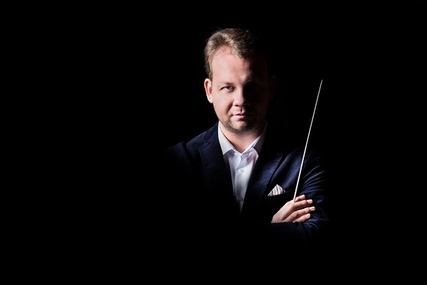 Le Chef d'Orchestre Robert Kružík ©Prague Spring International Music Festival Le Chef d'Orchestre Robert Kružík ©Prague Spring International Music Festival