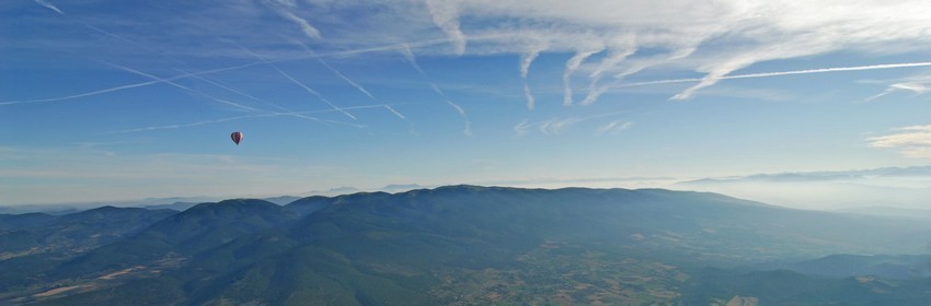 La tête dans le ciel (Copyright France Montgolfières) La tête dans le ciel (Copyright France Montgolfières)