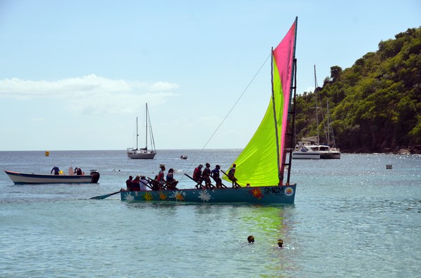 Un sport typique de la Martinique qui a permis à de nombreuses régates de voir le jour, notamment la plus connue et attendue d’entre elles : le tour de la Martinique des yoles rondes. @ David Raynal