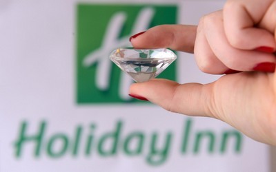 Hôtels Holiday Inn : Aventure à la poursuite du diamant… ! Hôtels Holiday Inn : Aventure à la poursuite du diamant… !