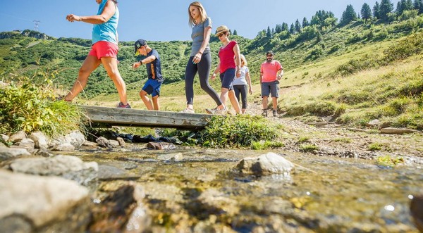 Pour la saison estivale le Carroz-Challenge - randonnée en famille. @ OT des Carroz. Pour la saison estivale le Carroz-Challenge - randonnée en famille. @ OT des Carroz.