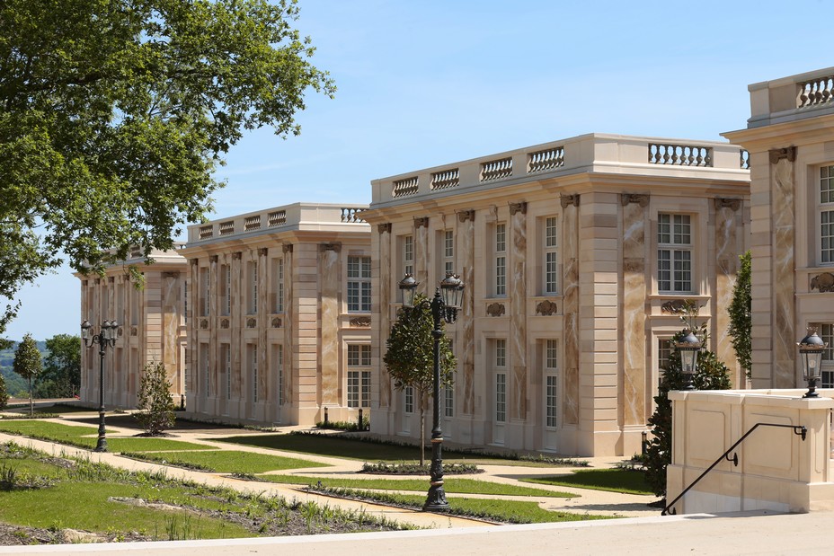 Les 8 pavillons de l'hôtel  du Grand Siècle  @ Le Puy du Fou