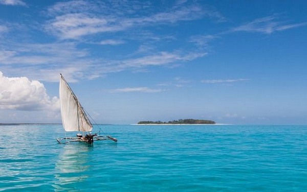 Tanzanie - naviguer sur les eaux cristallines de l'Océan Indien. @ DR OT Tanzanie