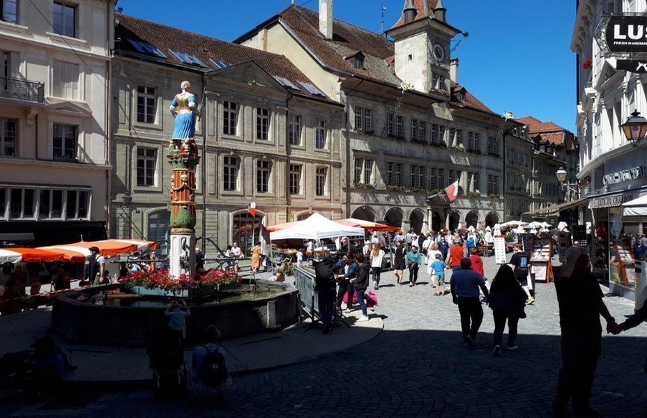 Lausanne - Place de la Palud. ©Degon Lausanne - Place de la Palud. ©Degon