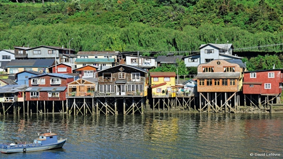 Petit village lacustre en Patagonie (Photo David Lefèvre)