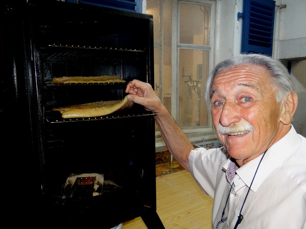 Jean-Claude Aiguier a élu domicile à Saint-Etienne-lès-Remiremont tout en cuisinant pour les autres… chez eux. ©Bertrand Munier