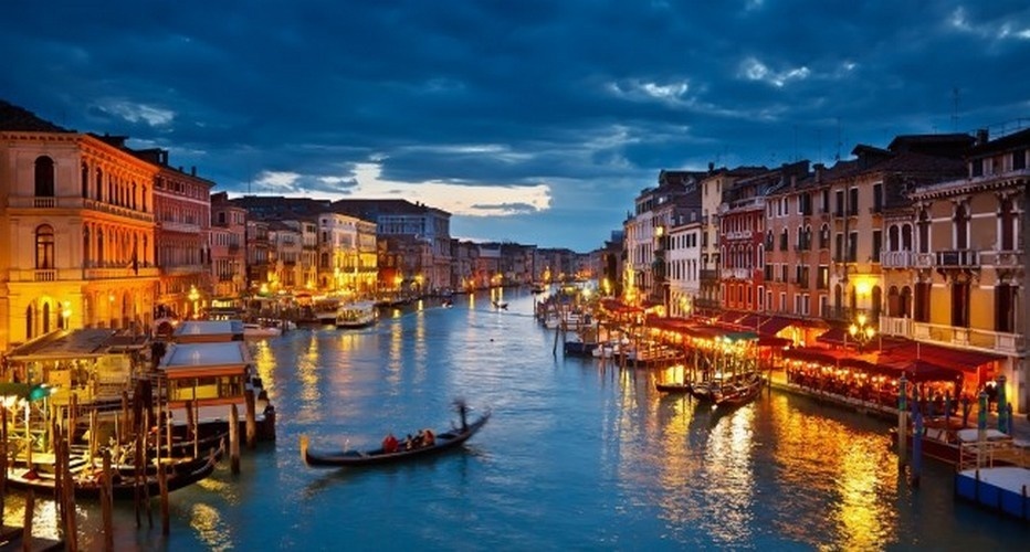 Découverte de Venise en gondole  (Photo Venice_Italy)