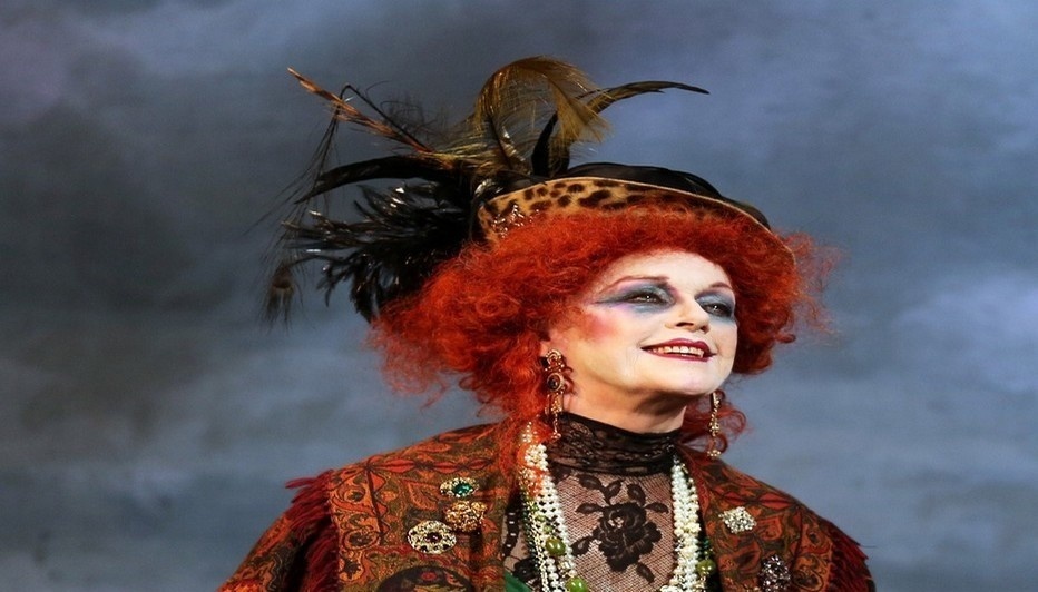 Anny Duperey dans la "Folle de Chaillot" de Jean Giraudoux A la Comédie des Champs-Elysées, dans une mise en scène de Didier Long. (Photo Lot) Anny Duperey dans la "Folle de Chaillot" de Jean Giraudoux A la Comédie des Champs-Elysées, dans une mise en scène de Didier Long. (Photo Lot)