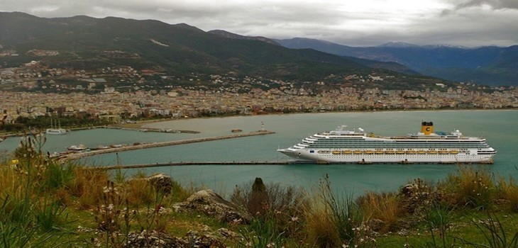 Le Costa Magica en escale à Alanya (Turquie)