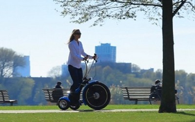 Qugo un moyen de transport idéal pour se promener en ville et dans les parcs (photo LD)