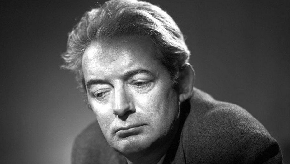Portrait (1962) de l'immense chanteur québécois Félix Leclerc (Photo Home Theater Backdrop) Portrait (1962) de l'immense chanteur québécois Félix Leclerc (Photo Home Theater Backdrop)