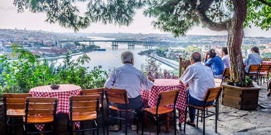 Vue panoramique exceptionnelle sur la Corne d’Or depuis le Café Pierre Loti - © Droits réservés