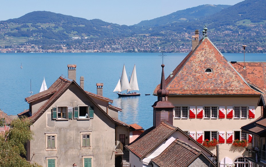Vue sur le Léman depuis Saint-Gingolph_©ST Gingolph Promotion Chateau01 Vue sur le Léman depuis Saint-Gingolph_©ST Gingolph Promotion Chateau01