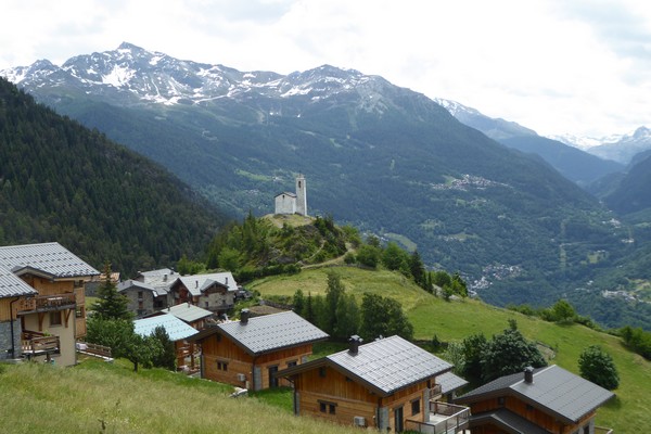 Sur la route de Sainte Foy. @ C.Gary