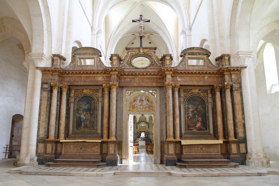 Abbaye de Pontigny en Chablisien@ Claude Blot Abbaye de Pontigny en Chablisien@ Claude Blot