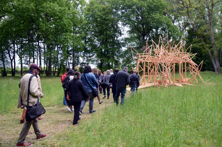 Samedi 18 et dimanche 19 septembre pour les Journées européennes du patrimoine l’Abbaye Royale de l’Epau présente à ses visiteurs deux expositions, l’une consacrée aux trésors de l’art sacré et l’autre autour des œuvres de 7 photographes sur le thème de « l’itinérance ».  @ David Raynal